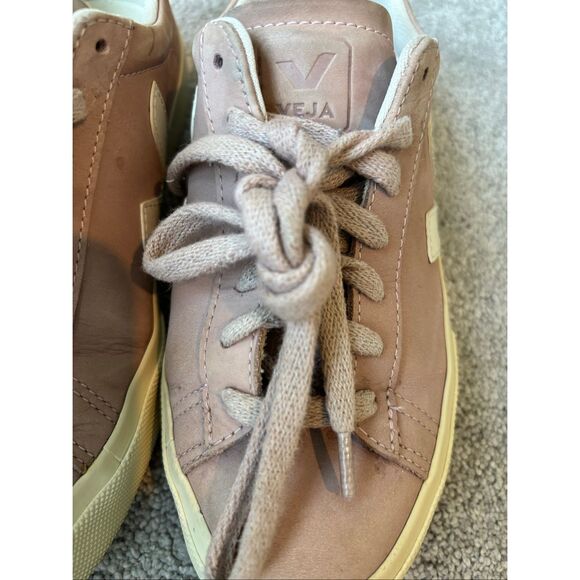 Veja Campo Chromefree Leather Babe / White, Sz 5, $168 - Picture 6 of 10